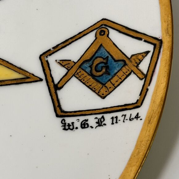 Sanders Mfg Co. "Order of the Eastern Star" plate, vintage bone china 13 inches - Picture 3 of 12